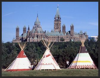 shutterstock_659895-Parliament_Bldgs_with_3_teepees13-595343-edited