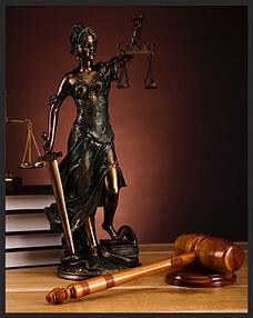 stockfresh_2614927_lady-of-justice-law_sizeXS_793313-378163-edited
