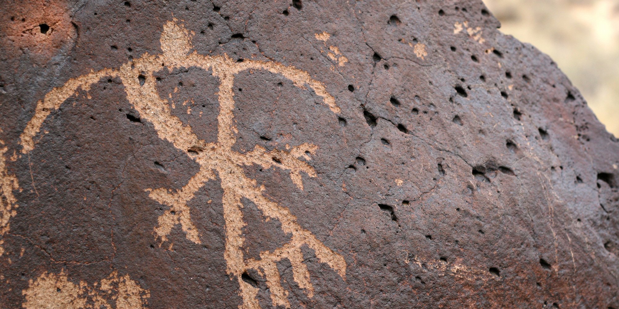 Thunderbird petroglyph, Photo: Shutterstock