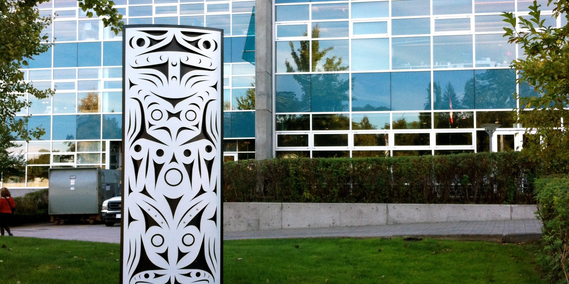 “Sacred Creatures” by Stz’uminus artist John Marston stands at FortisBC’s Surrey office. Photo: Bob Joseph