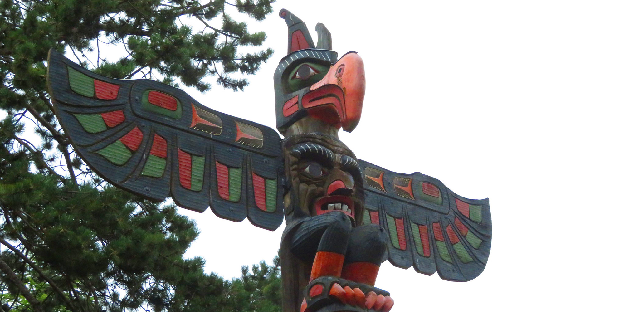 Thunderbird totem, RBCM