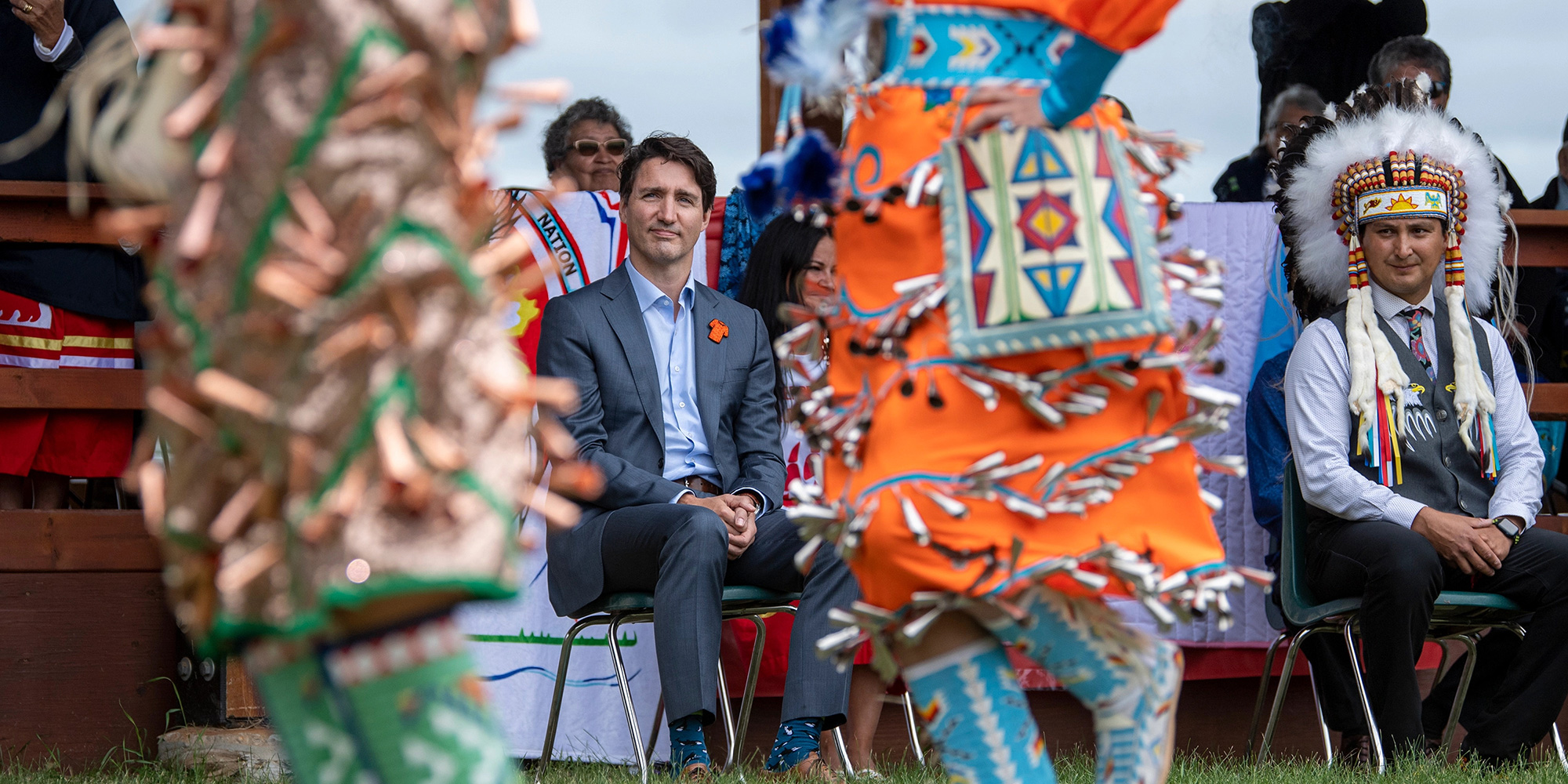 PM Justin Trudeau and Chief Cadmus Delorme and dancers in Cowessess First Nation, Sask., July 6, 2021. Photo: Flickr